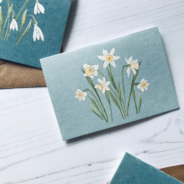 Load image into Gallery viewer, Set of Mini A7 Notecards With Spring Flower Illustrations